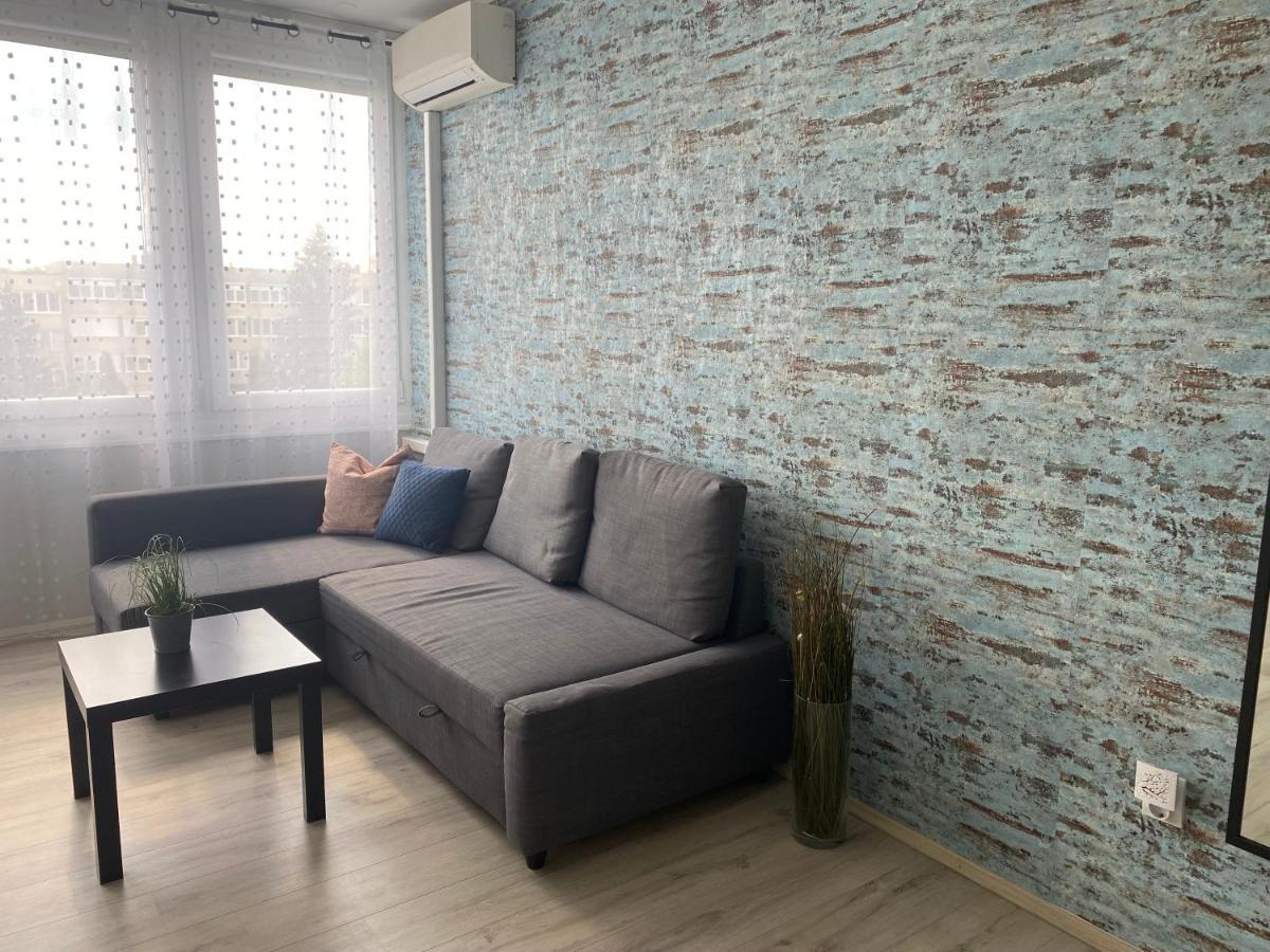 Dózsa Apartman Apartamento Gödöllő Exterior foto